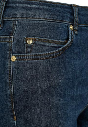 Клешеные джинсы