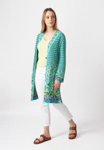 Жаккардовая вязаная кофта