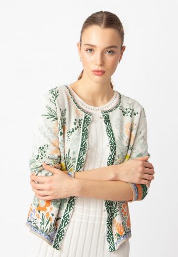 Жаккардовая вязаная кофта