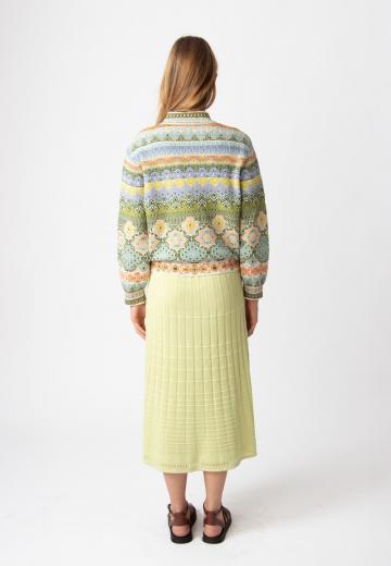 Жаккардовая вязаная кофта