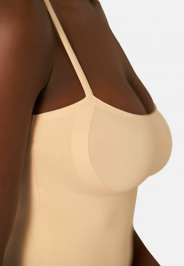 Топ на бретельках