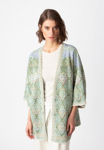 Жаккардовая вязаная кофта