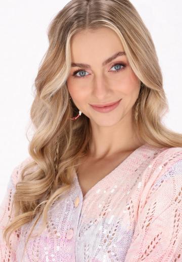 Вязаная кофта