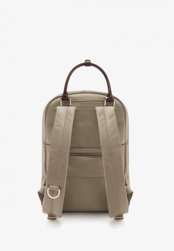 Кожаный рюкзак