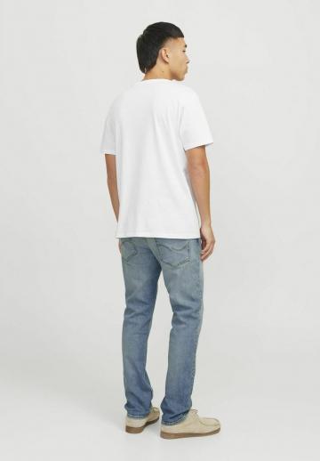 Узкие джинсы