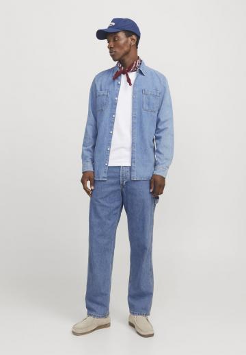 Прямые джинсы