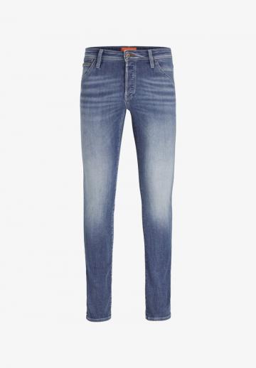 Узкие джинсы