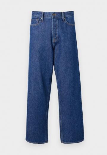 Свободные джинсы