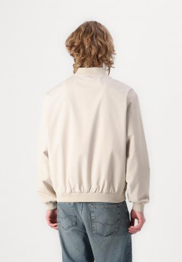 Куртка бомбер