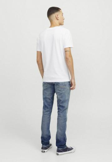 Узкие джинсы