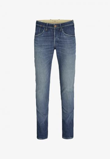 Узкие джинсы