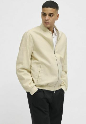 Куртка бомбер
