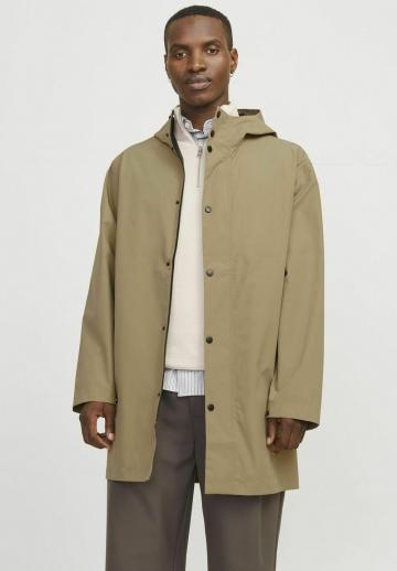 Куртка-дождевик