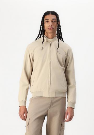 Куртка бомбер