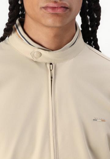 Куртка бомбер