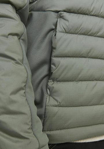 Зимняя куртка