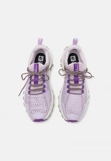 Походные ботинки