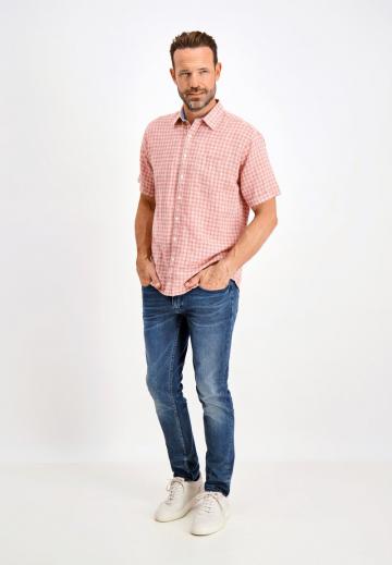 Узкие джинсы