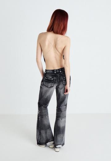 Топ на бретельках