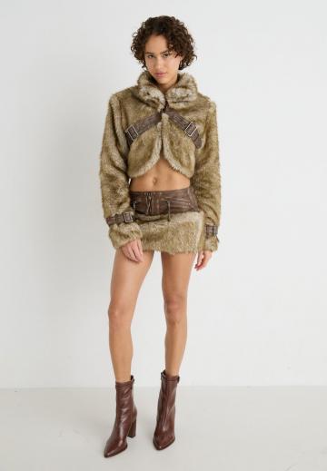 Юбка с накладными карманами