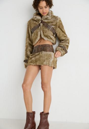 Юбка с накладными карманами