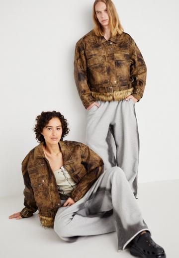 Спортивные штаны