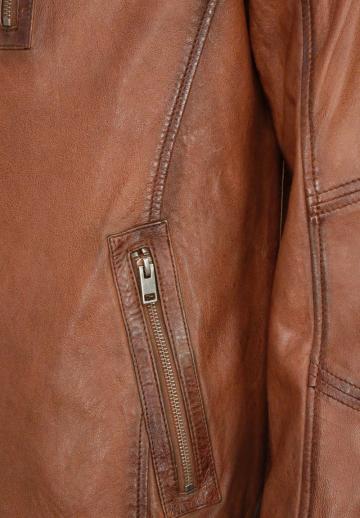 Кожаная куртка