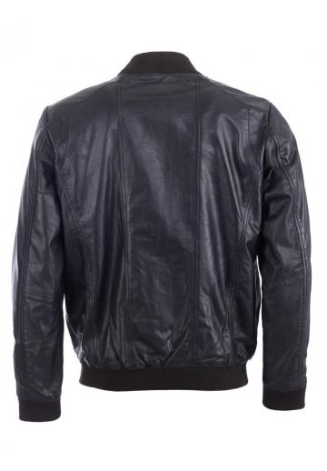 Куртка бомбер