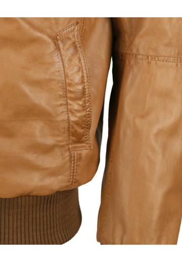 Кожаная куртка