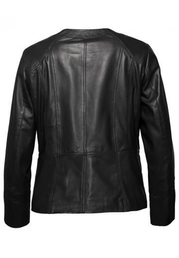 Короткая куртка