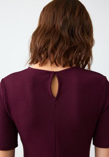 Короткое платье