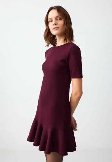 Короткое платье