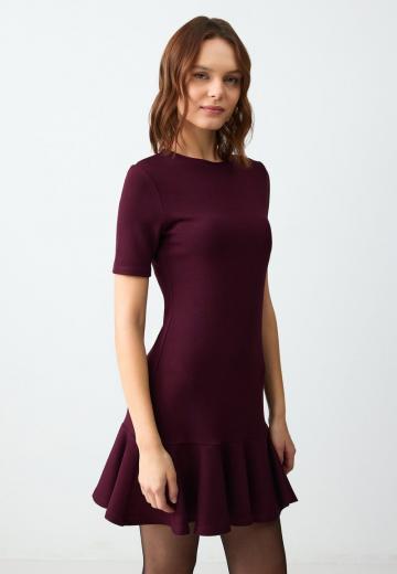Короткое платье