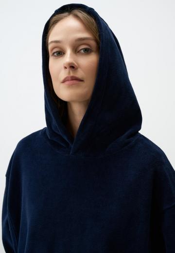 Пуловер с капюшоном