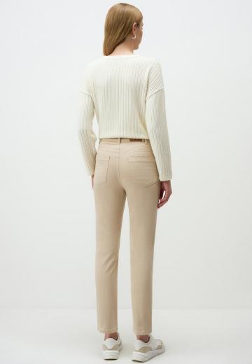 Короткие джинсы