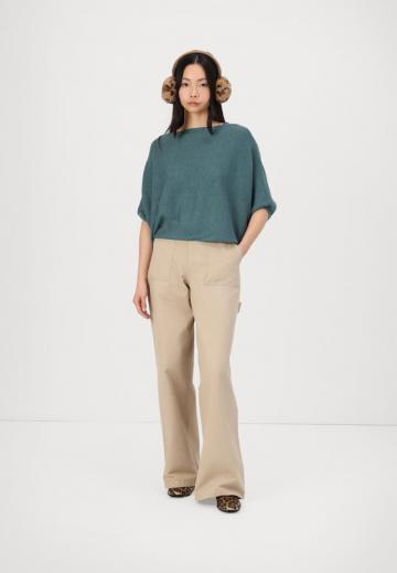 Пуловер с рукавом три четверти