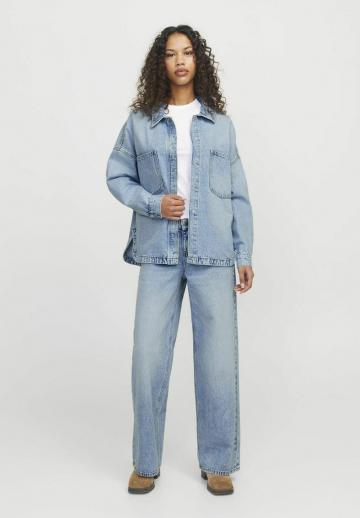 Джинсовая блузка