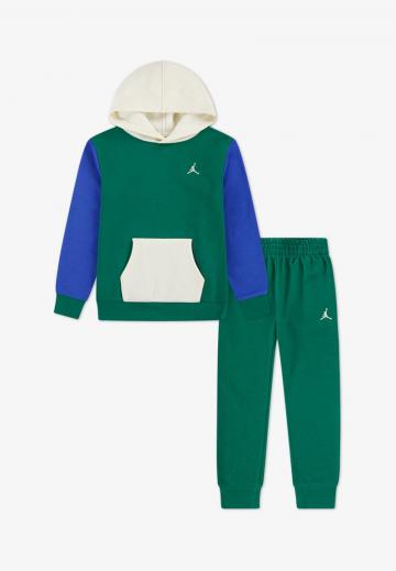 Набор одежды