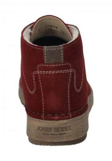 Зимние ботинки