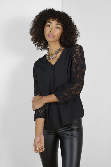 Кружевная блузка
