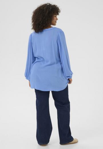 Длинная блузка