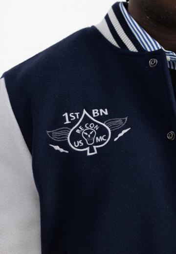 Куртка бомбер