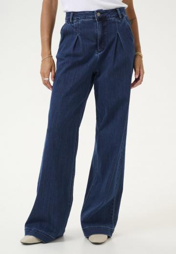 Клешеные джинсы