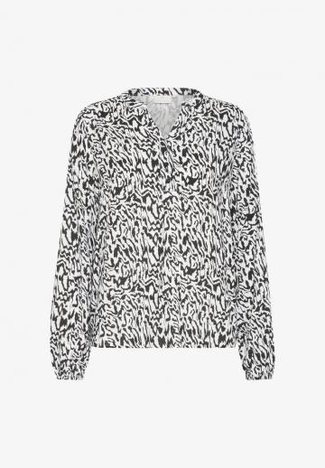 Атласная блузка