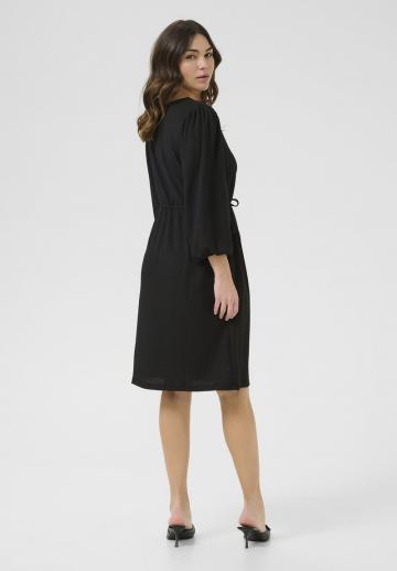 Вязаное платье