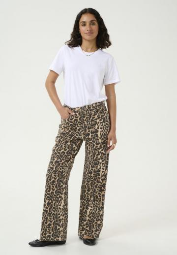 Свободные джинсы