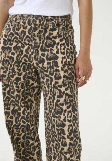 Свободные джинсы