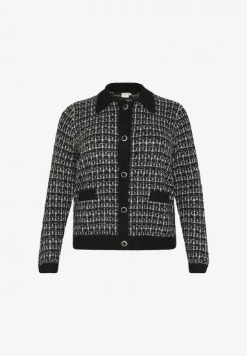 Жаккардовая вязаная кофта