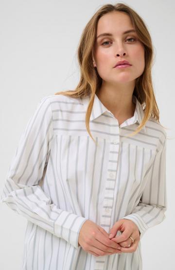 Длинная блузка