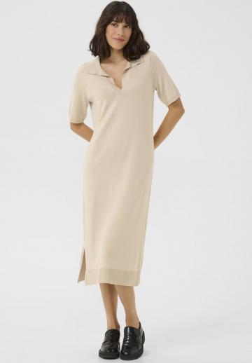 Вязаное платье